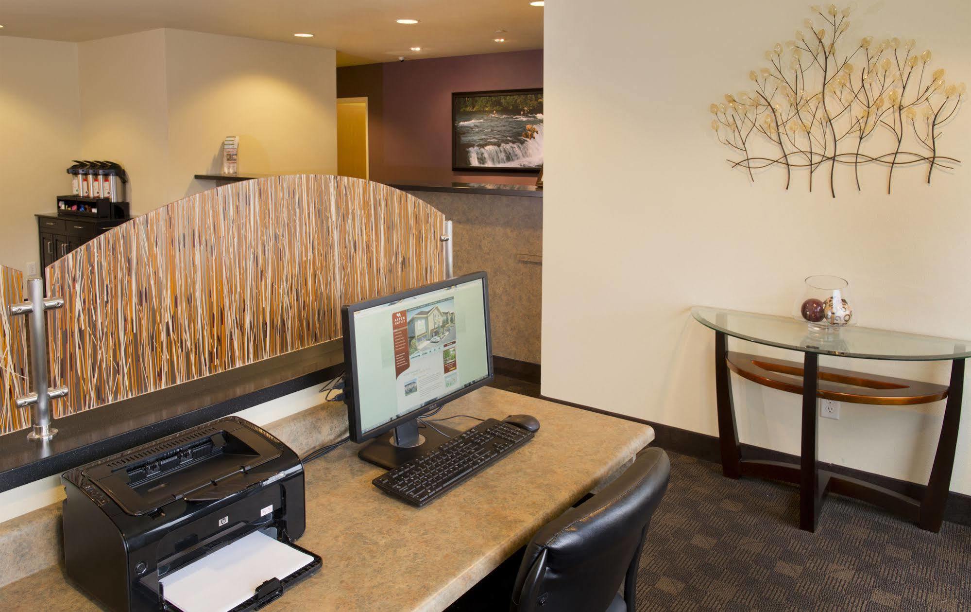 Aspen Suites Hotel Ситка Екстериор снимка